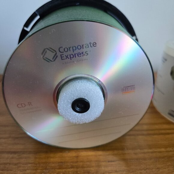 NEW Corporate Express CD-R 700MB 80 Min Recordable Compact Disc Pack - Picture 2 of 7